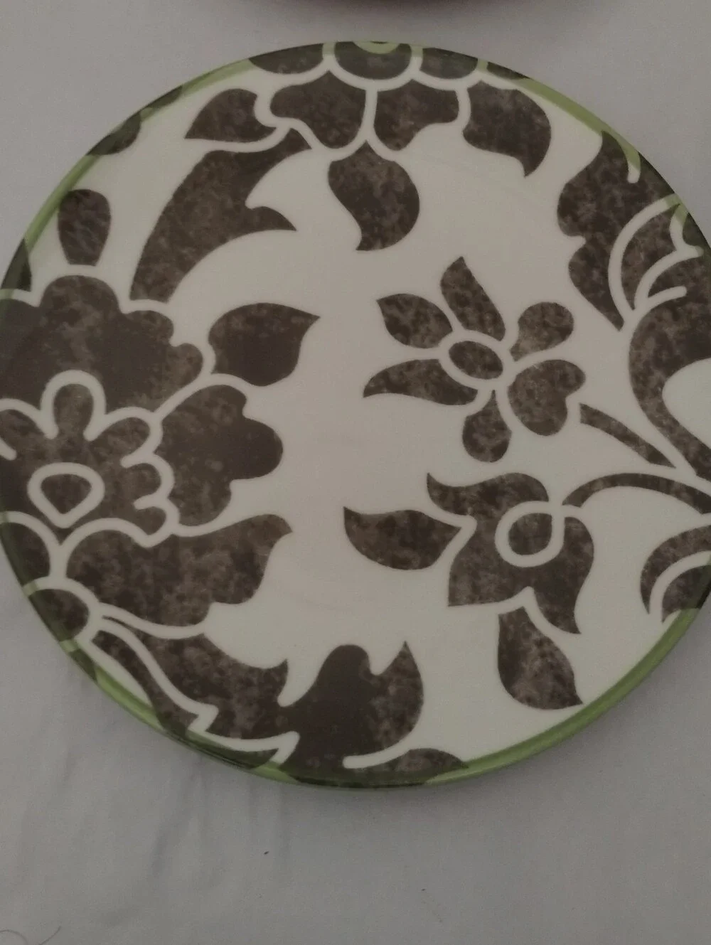 2 Southern Living Terrace Salad/Dessert Plates Brown Floral Print /Green Trim